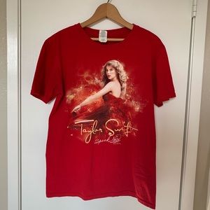Taylor Swift Speak Now Concert Tee